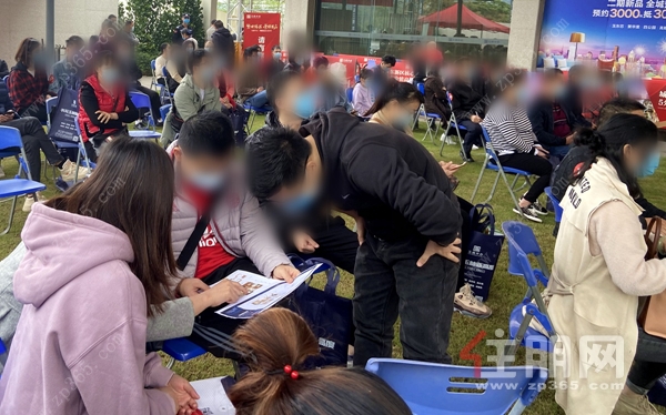 玉商中心二期开售活动现场