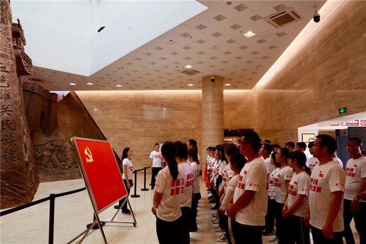 1597800683234523.jpg 支部书记讲话 (2).jpg